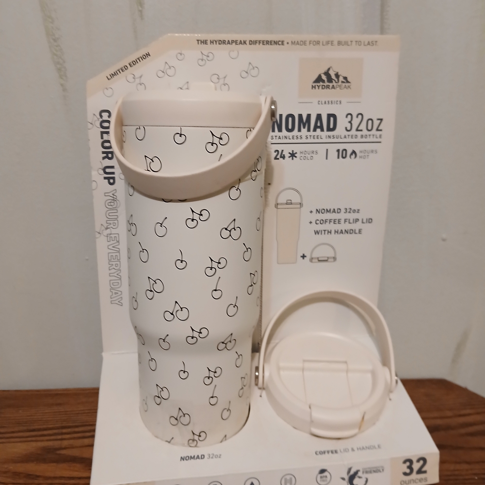 Hydrapeak Nomad 32oz Insulated Bottle with Cherry Design